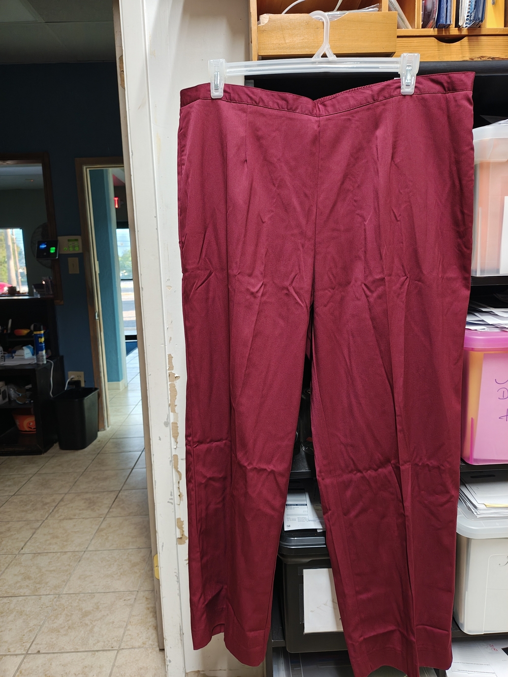 Alfred Dunner Women's High-Rise Straight Leg Pants - 7 Pants